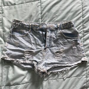 SHEIN Denim Jean light wash distressed ripped shorts size medium